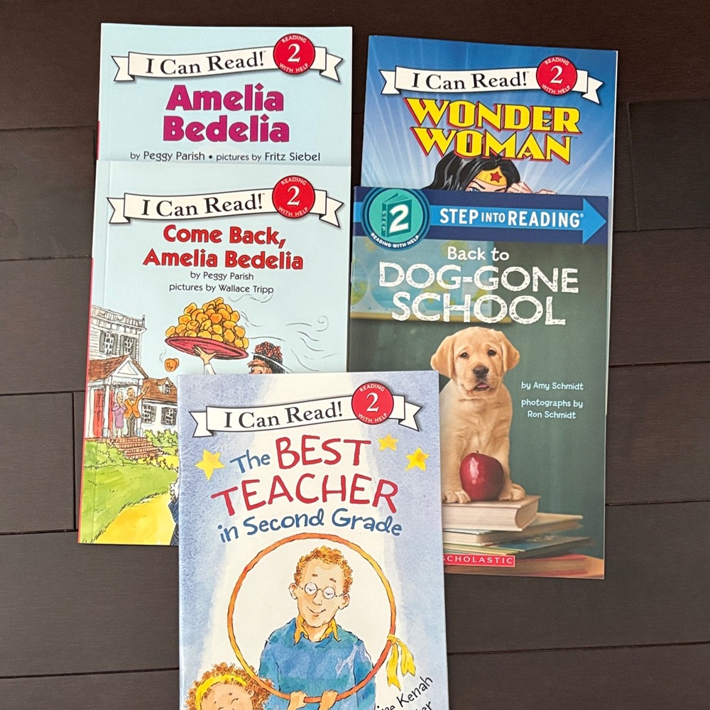 Scholastic I Can Read Books Set - Red, Blue, Green